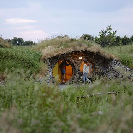 Mayo Glamping Castlebar Εξωτερικό φωτογραφία